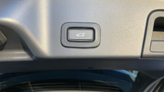 Land Rover Range Rover Evoque 2.0 P250 R-Dynamic HSE 5dr Auto Petrol Hatchback